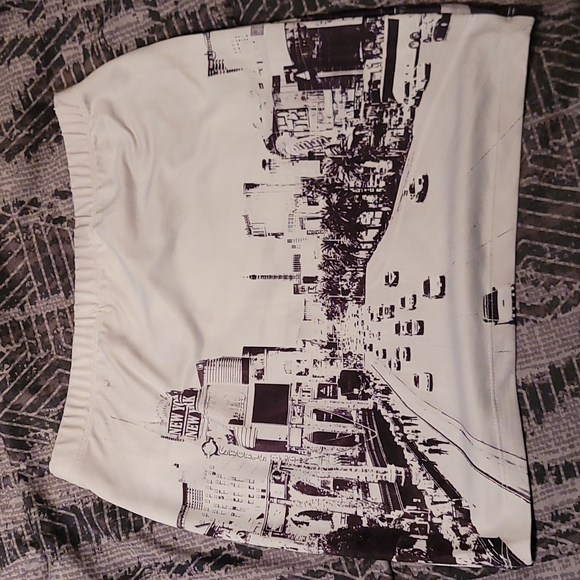 Las Vegas mini skirt - Picture 2 of 2